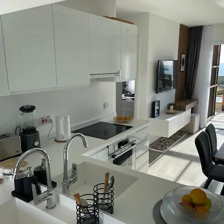 Seaside Modern For Family Vokolidha