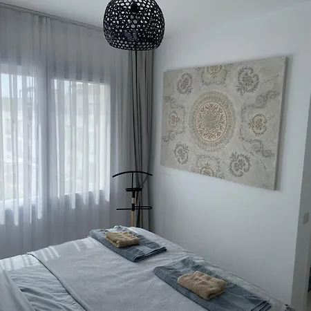 Seaside Modern For Family *