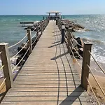 Seaside Modern For Family Apartment Vokolidha