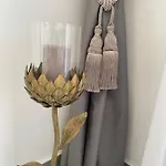 Seaside Modern For Family Apartment Vokolidha