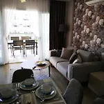 Apartment Seaside Modern For Family
