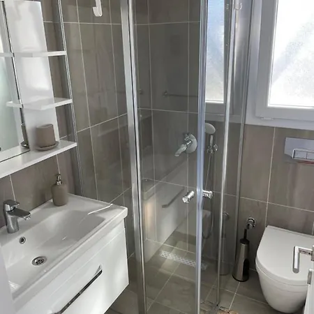 Апартаменты Seaside Modern For Family *