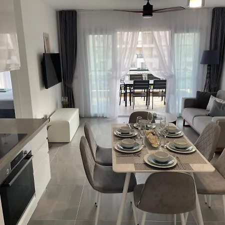 Apartmán Seaside Modern For Family Vokolidha