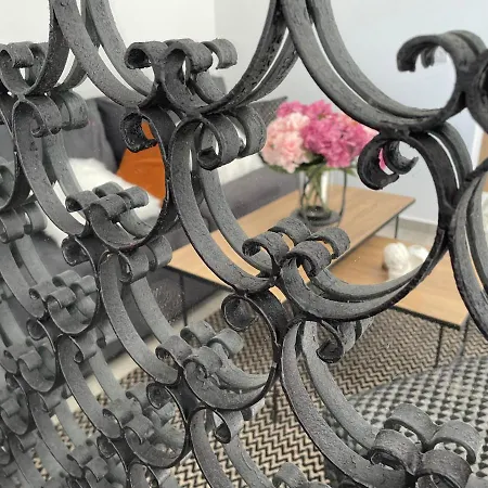 Seaside Modern For Family Apartment *