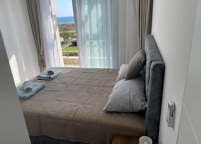 Lägenhet Seaside Modern For Family Vokolidha