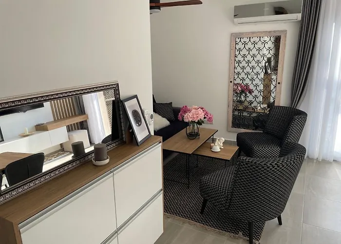 Seaside Modern For Family * Vokolidha