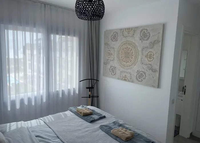 Seaside Modern For Family *